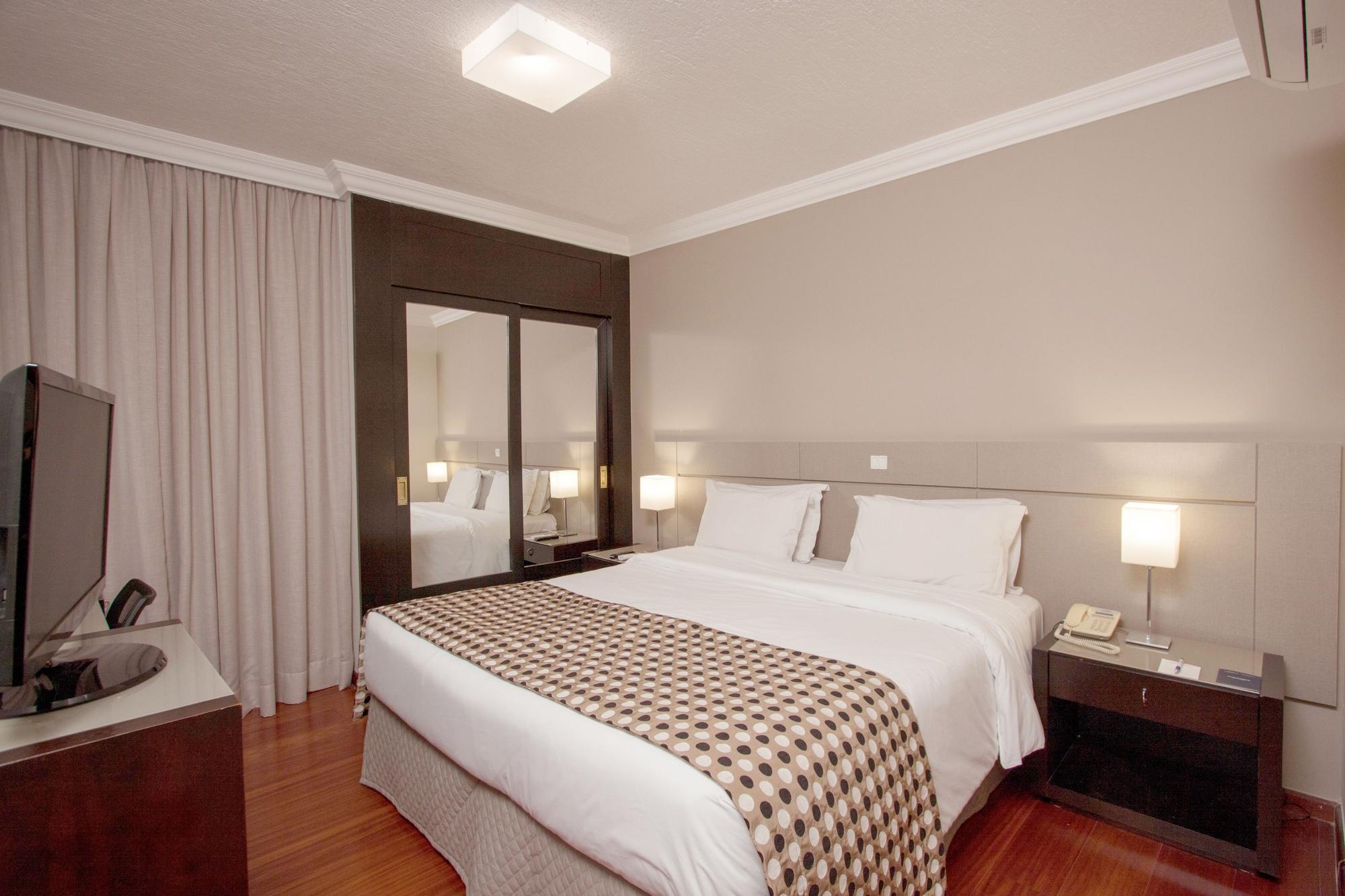 Hotel Mabu Curitiba Business Exterior foto