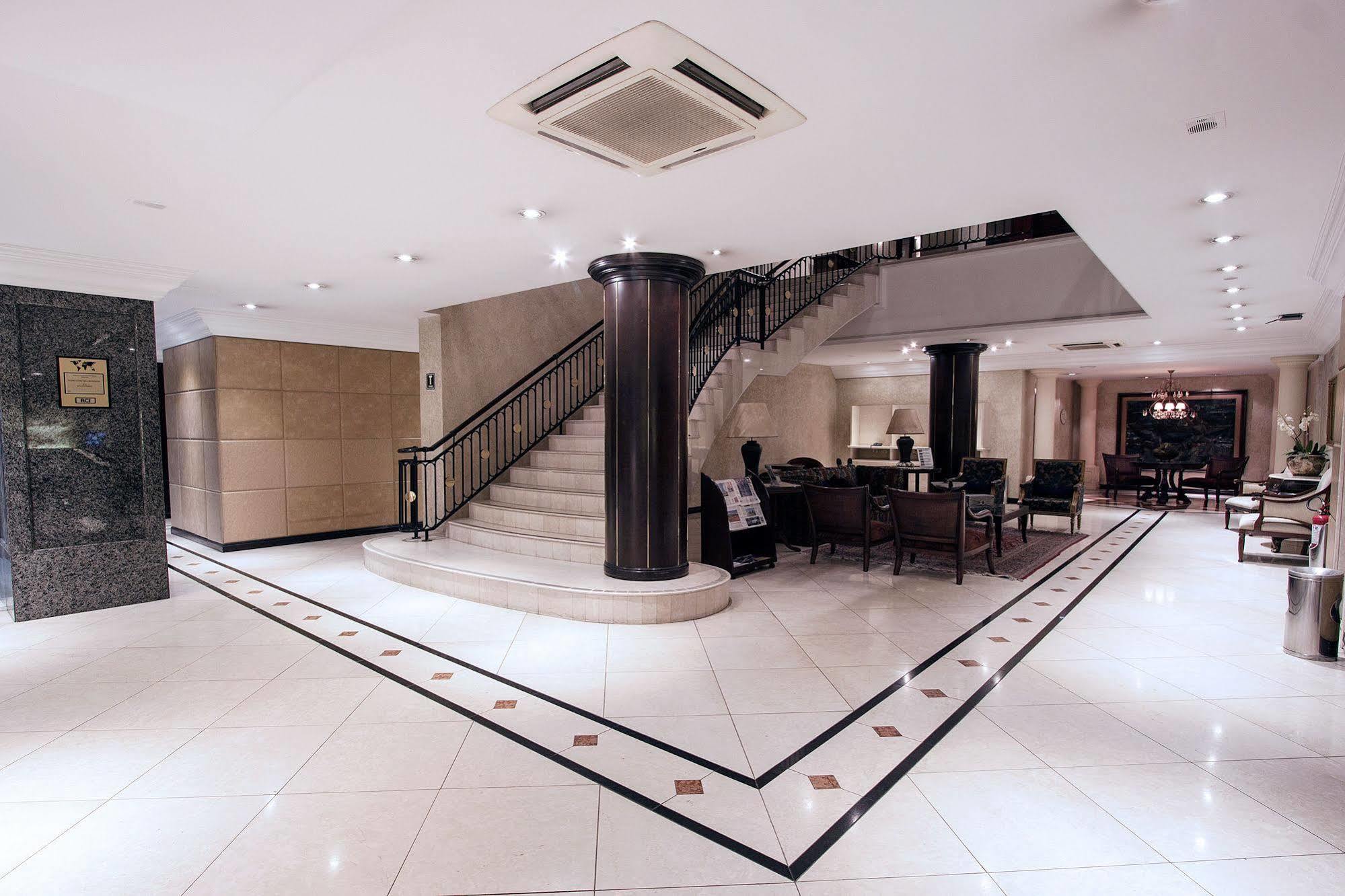 Hotel Mabu Curitiba Business Exterior foto